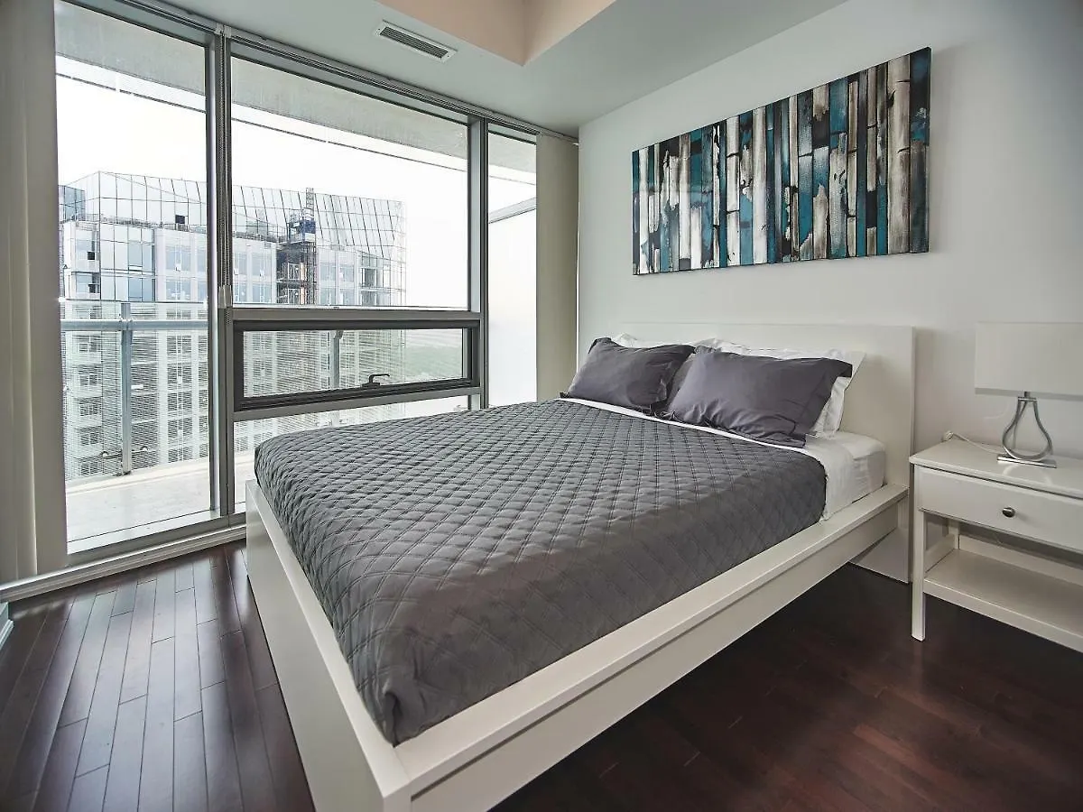 Ice Condo Suites 토론토