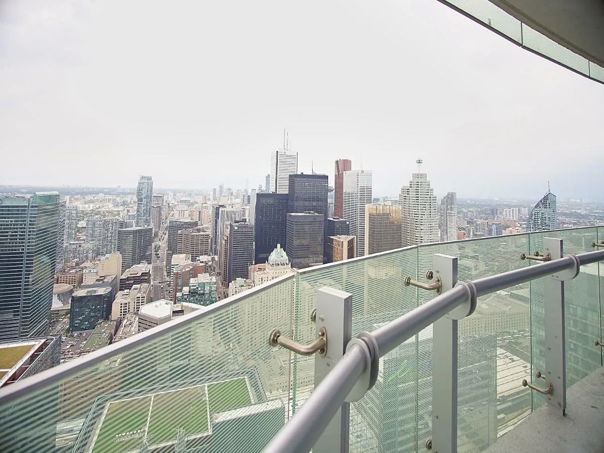 Ice Condo Suites 토론토