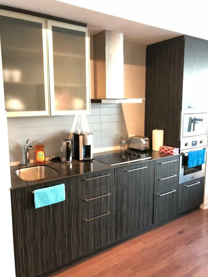 아파트 Ice Condo Suites 토론토